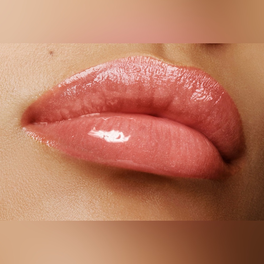 NIB Tom Ford Gloss Luxe Lip Gloss